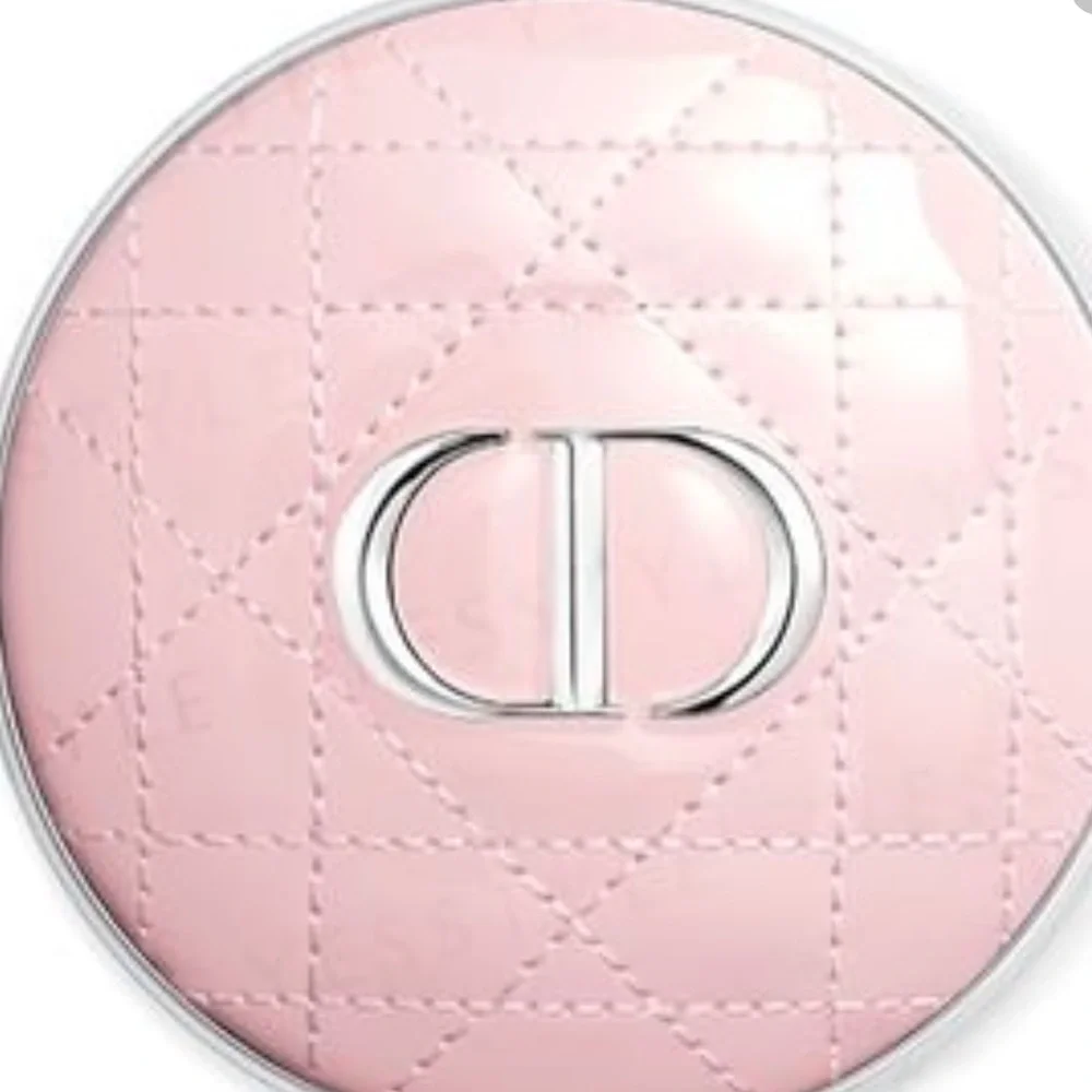 Dior Forever Cushion Case (Pink Cannage) - Picture 2 of 3